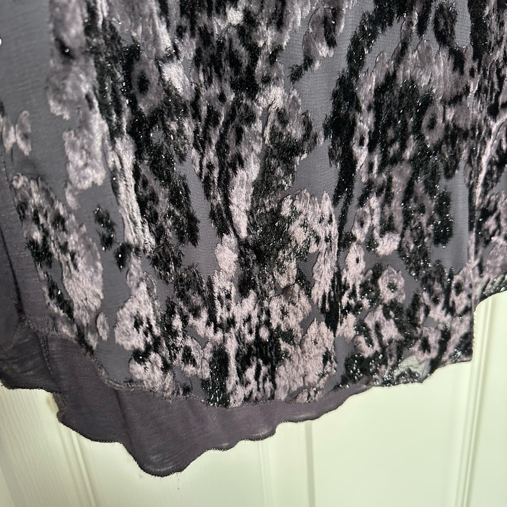 Anthropologie Top - Picture 10 of 10